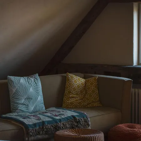 Holiday home Historisches Reetdachhaus Mit Bauwagen Und Grossem Obstgarten